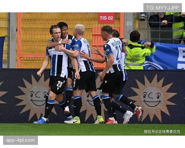 柏林联合主场五轮不败终结，防守问题集中爆发两场丢六球